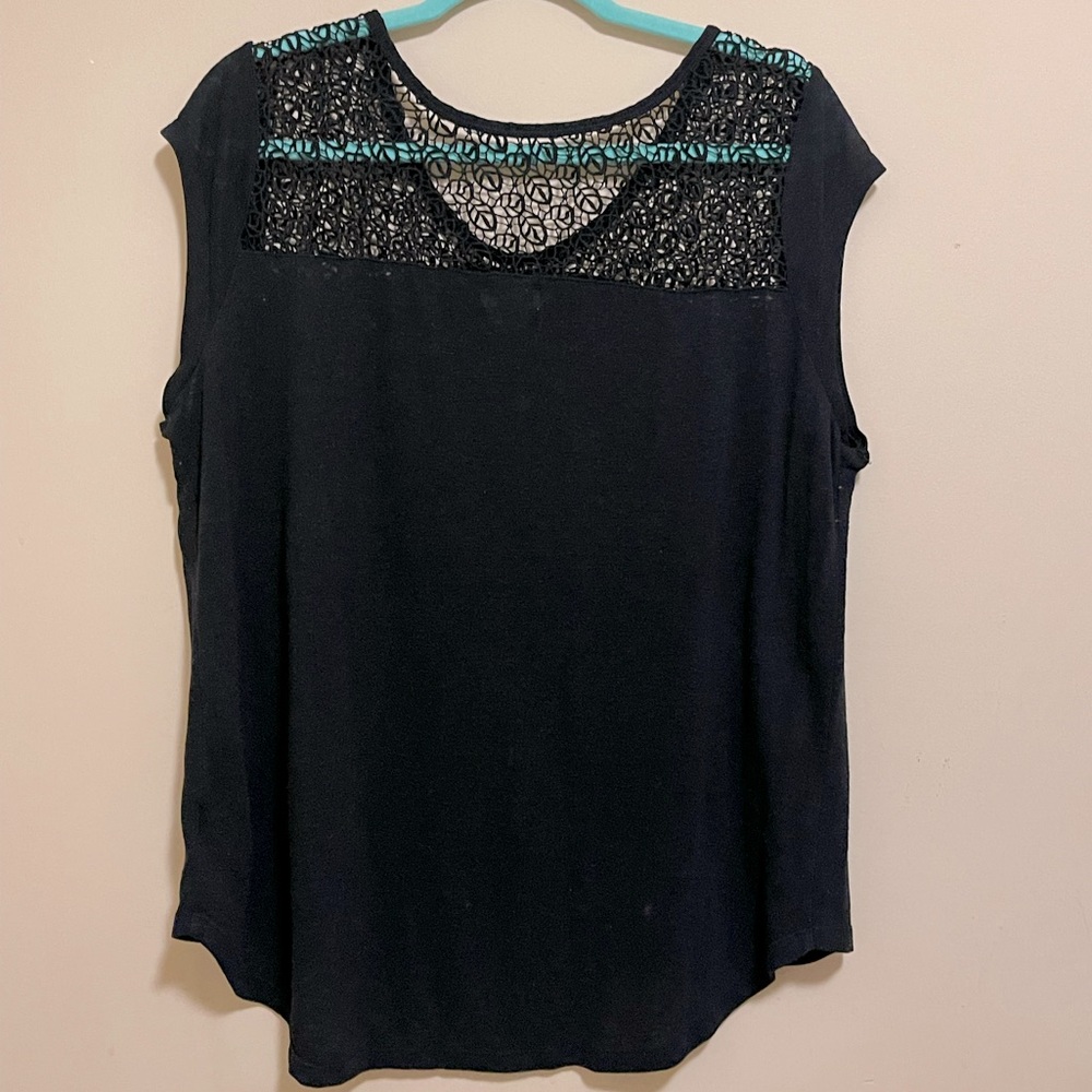Woman’s Old Navy Knit Lace Black Blouse